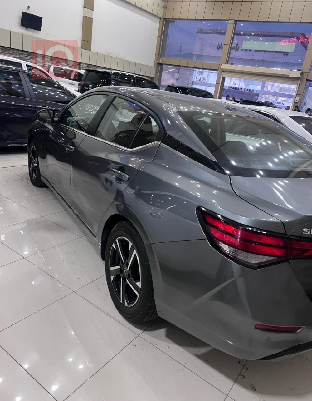 نيسان سنترا